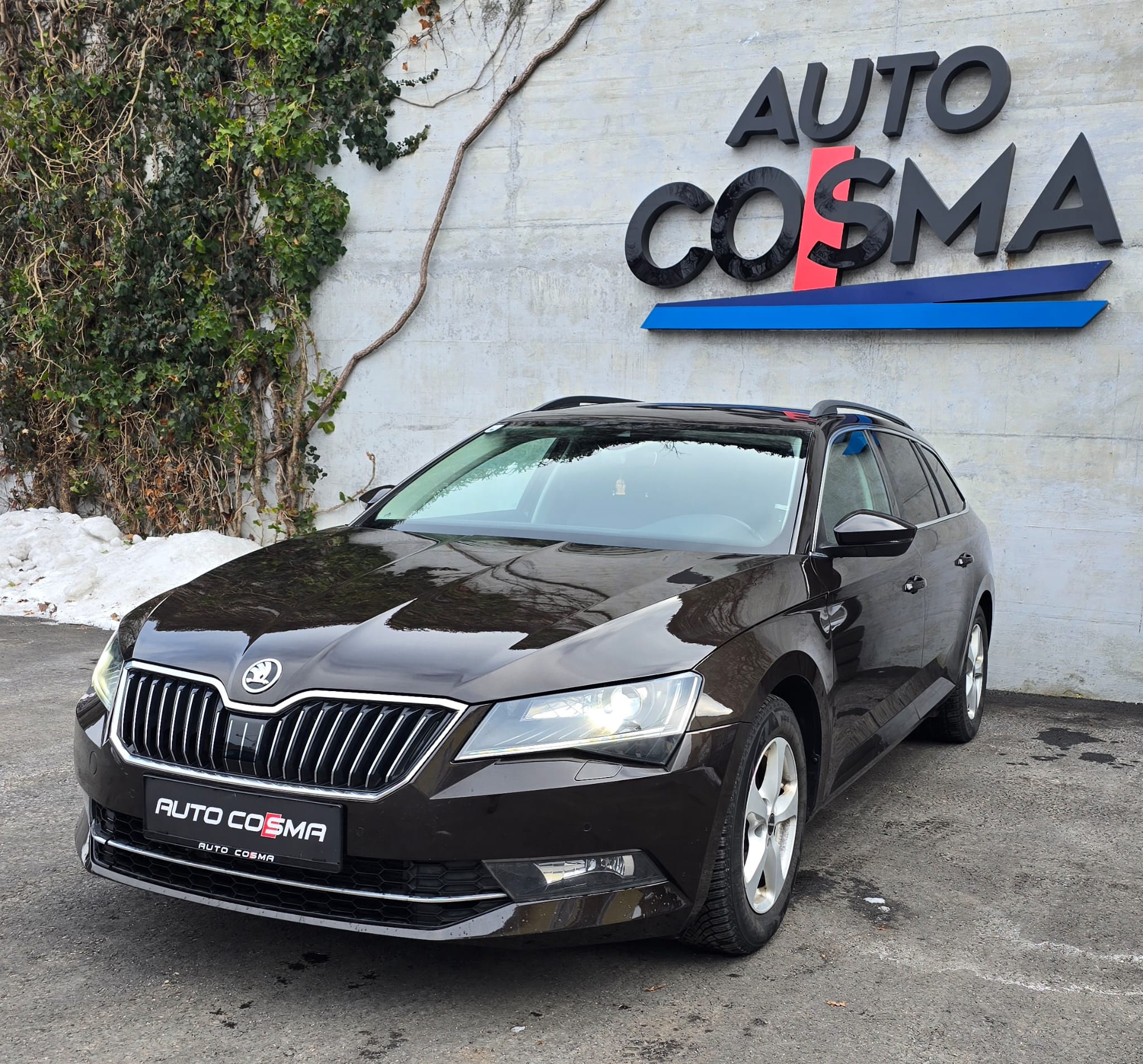 Skoda Superb Ambition AHK /// VERKAUFT///